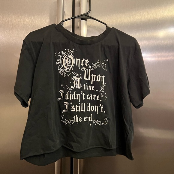 Hot topic once upon a time women’s tee shirt new with tags size large Halloween - Picture 4 of 8